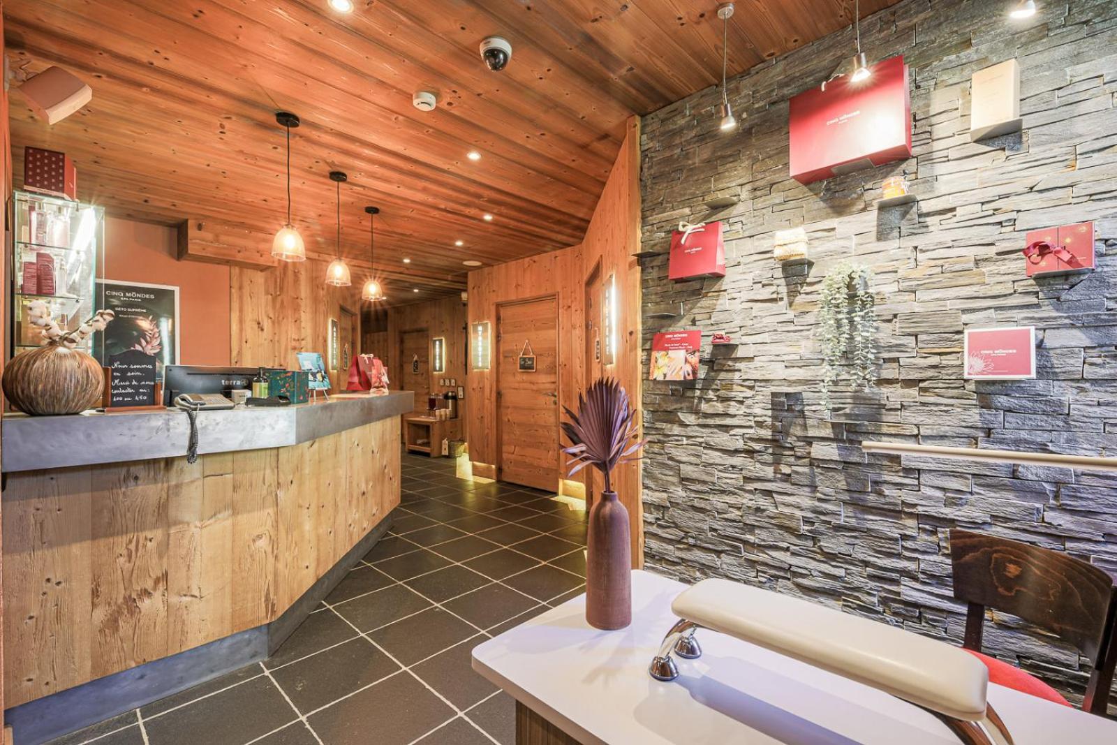 Hotel Et Spa Les Clarines Corrençon-en-Vercors Εξωτερικό φωτογραφία